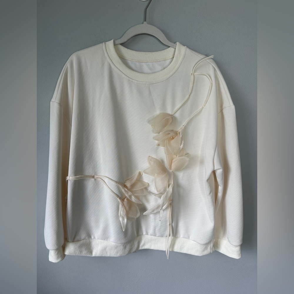 Source Unknown Cream Floral Appliqué Sweatshirt L - Picture 8 of 10